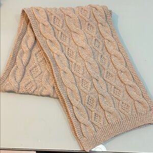 Merino wool Cable Knit oatmeal Scarf Blarney Woolen Mills Ireland unisex